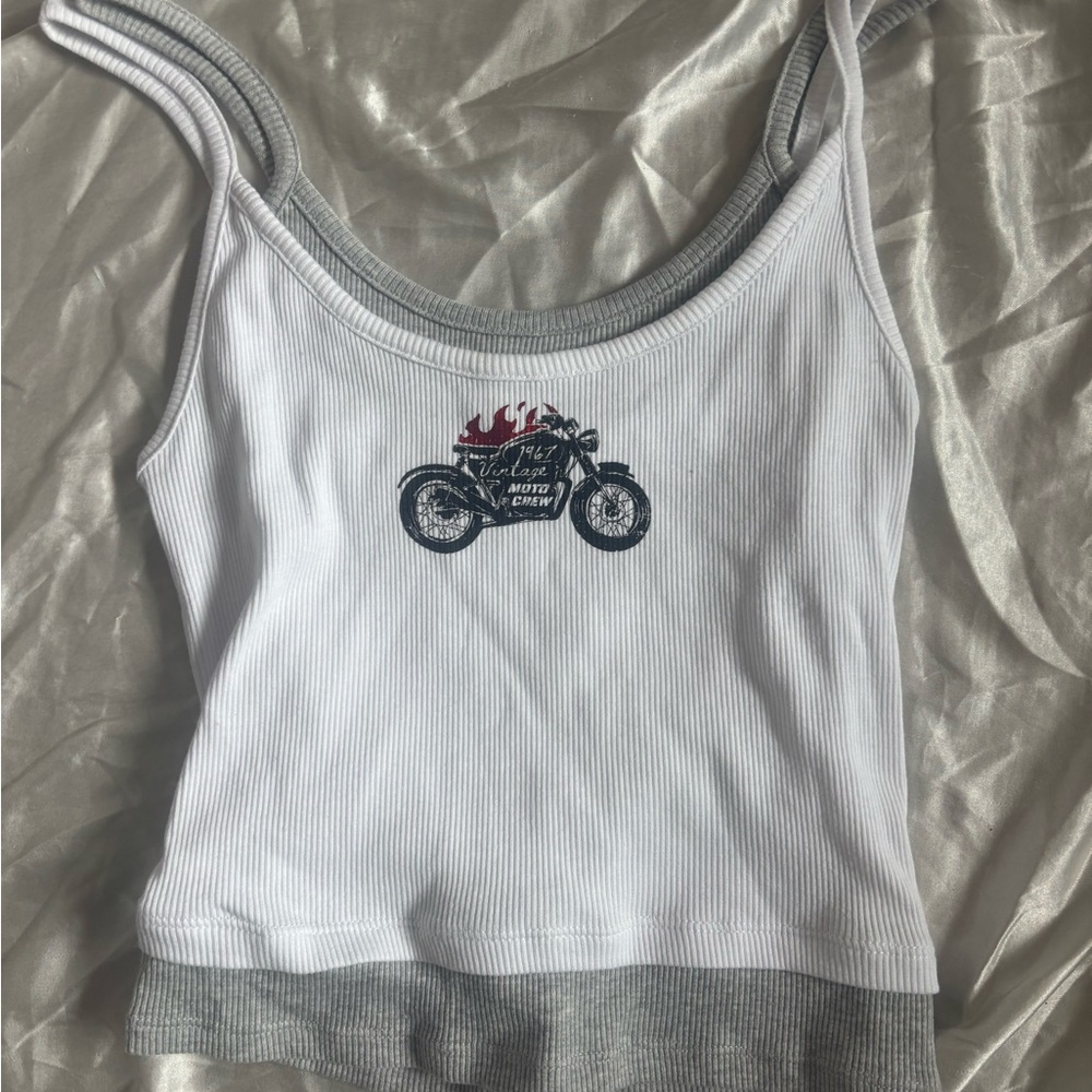 No Boundaries White and Gray Ribbed Tank Top